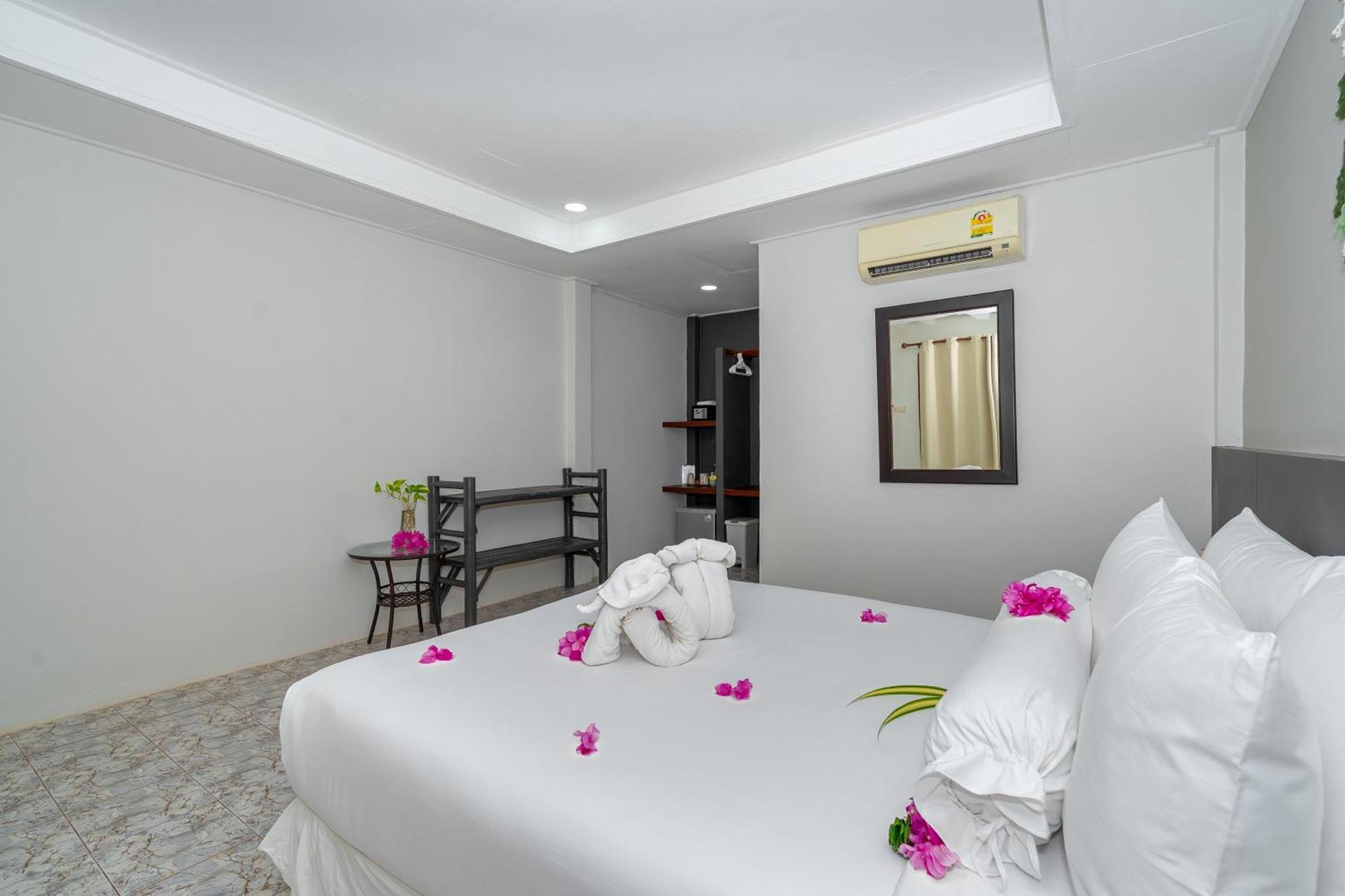 Lanta Beachfront Resort Ko Lanta Eksteriør billede