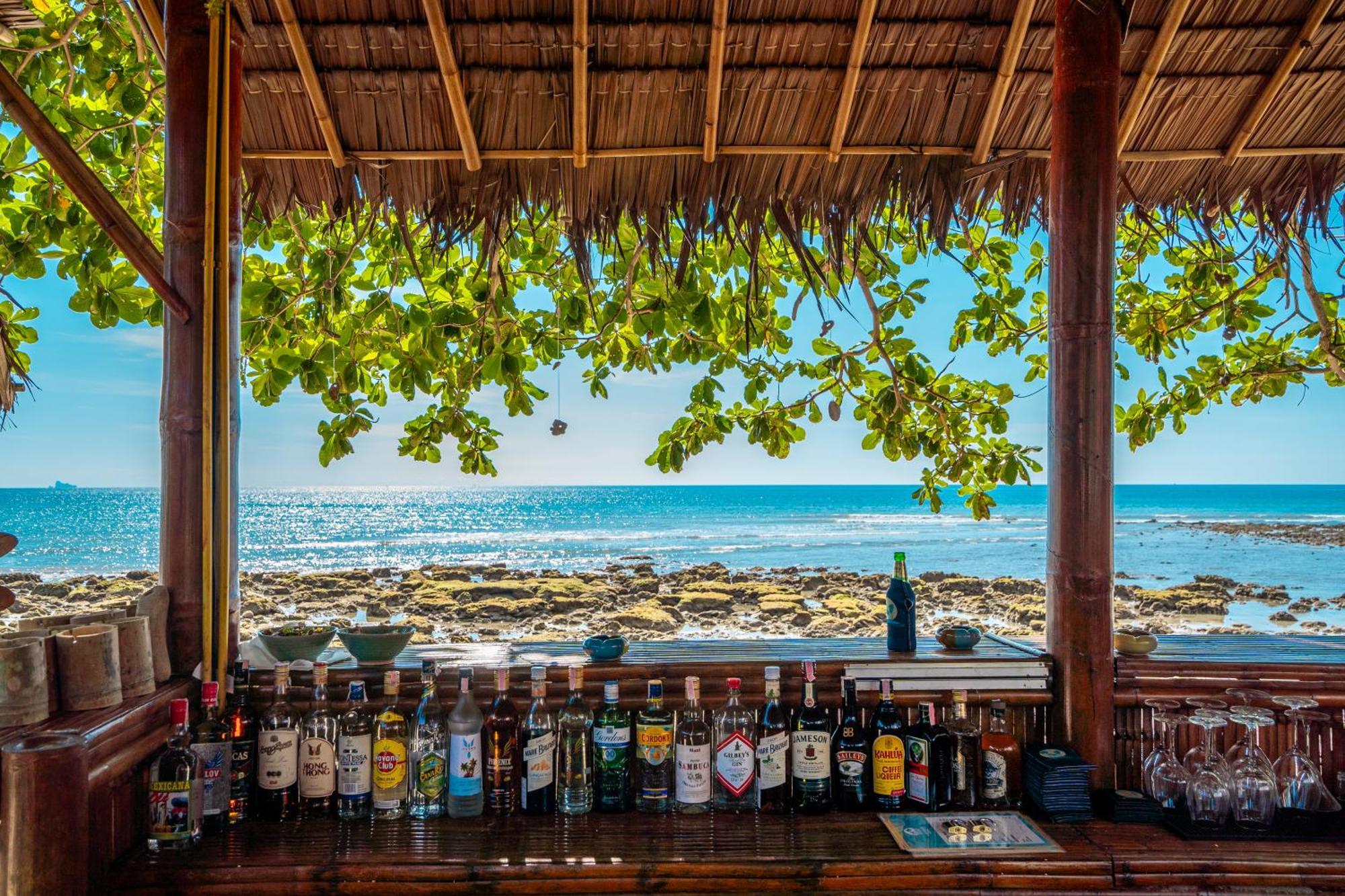 Lanta Beachfront Resort Ko Lanta Eksteriør billede
