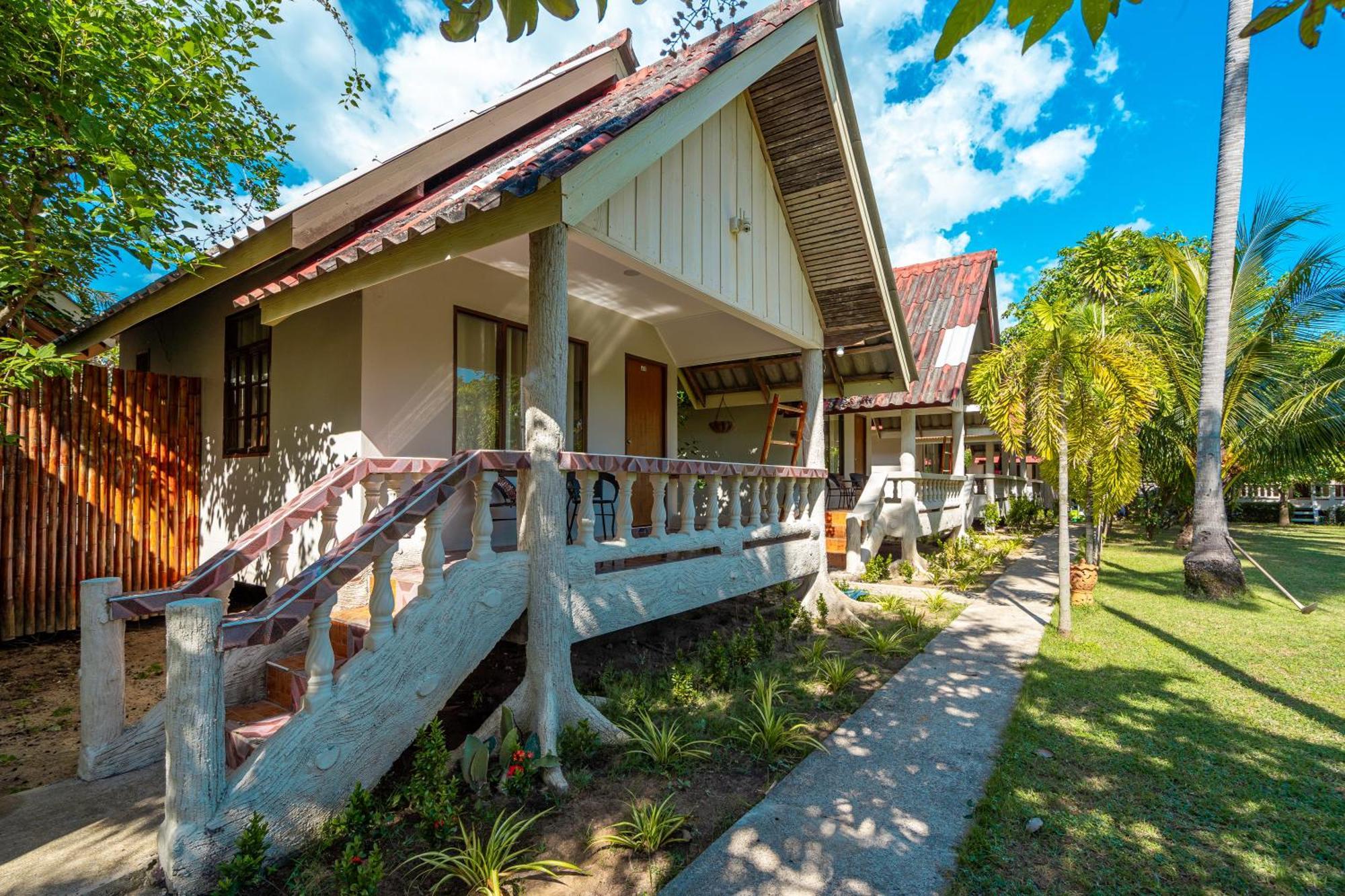 Lanta Beachfront Resort Ko Lanta Eksteriør billede